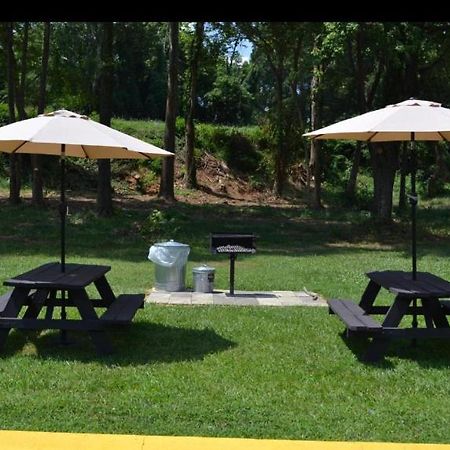 High Point Arcadia Inn Ngoại thất bức ảnh